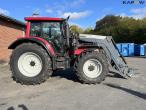 Valtra N142 traktor med frontlæsser 4