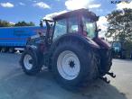 Valtra N142 traktor med frontlæsser 7