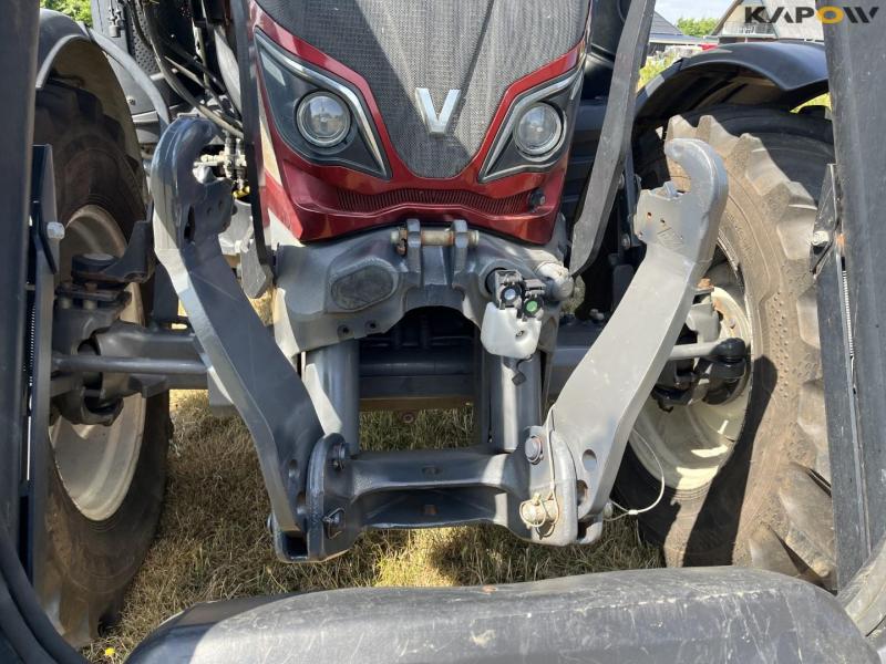 Valtra N174 frontlæssertraktor 10