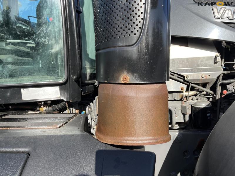 Valtra S374 traktor 22