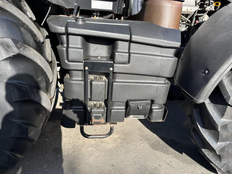 Valtra S374 traktor 24