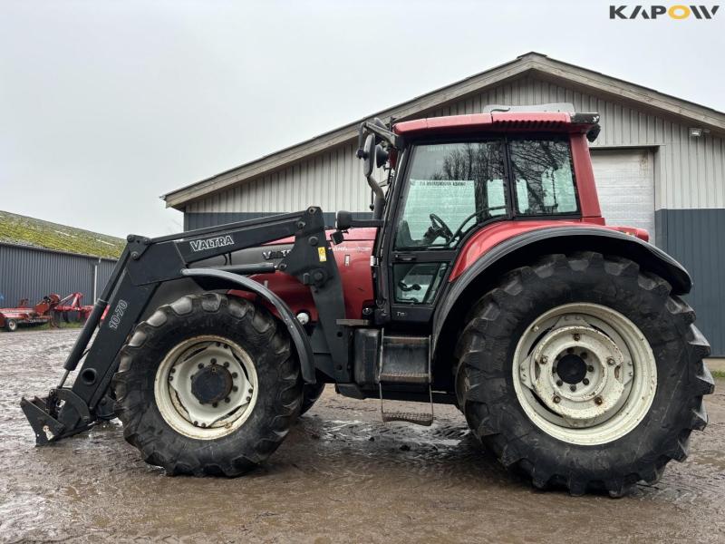 Valtra T150 traktor med frontlæsser 8