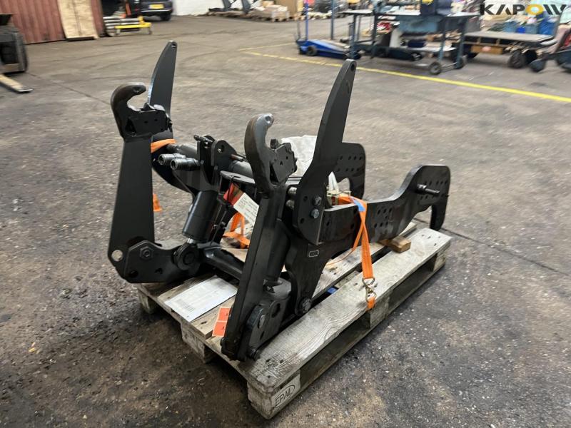 Valtra T203 frontlift 7