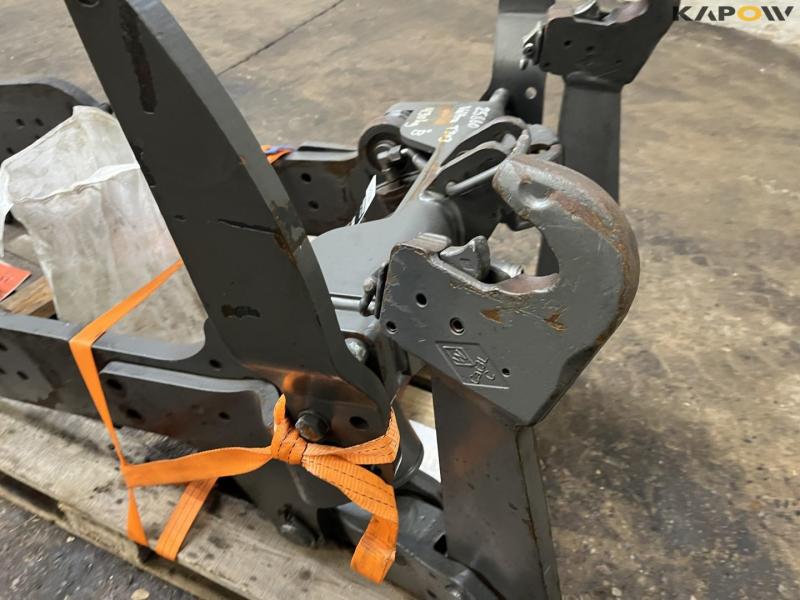 Valtra T203 frontlift 11