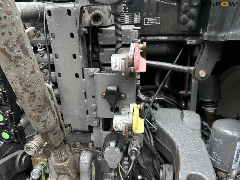 Valtra T234S frontlæsser traktor 31