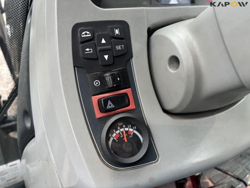 Valtra T234S frontlæsser traktor 49