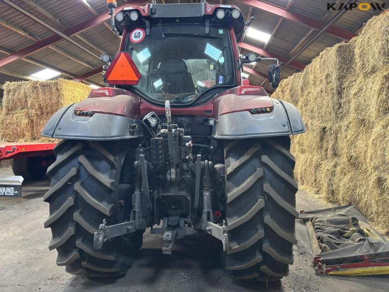 Valtra T235 Twintrac traktor med frontlift - vendbar 6