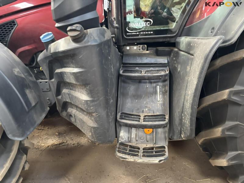 Valtra T235 Twintrac traktor med frontlift - vendbar 39