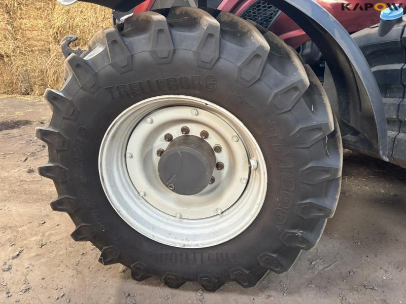 Valtra T235 Twintrac traktor med frontlift - vendbar 44
