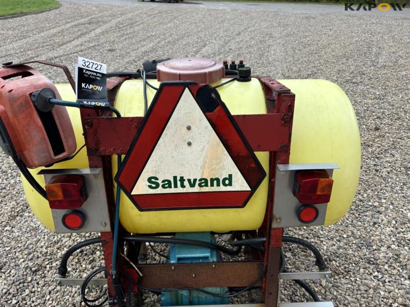 Vandsprøjte med A-ramme 12