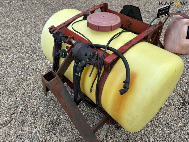 Vandsprøjte med A-ramme 13