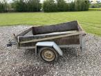 Varian 502 trailer 8