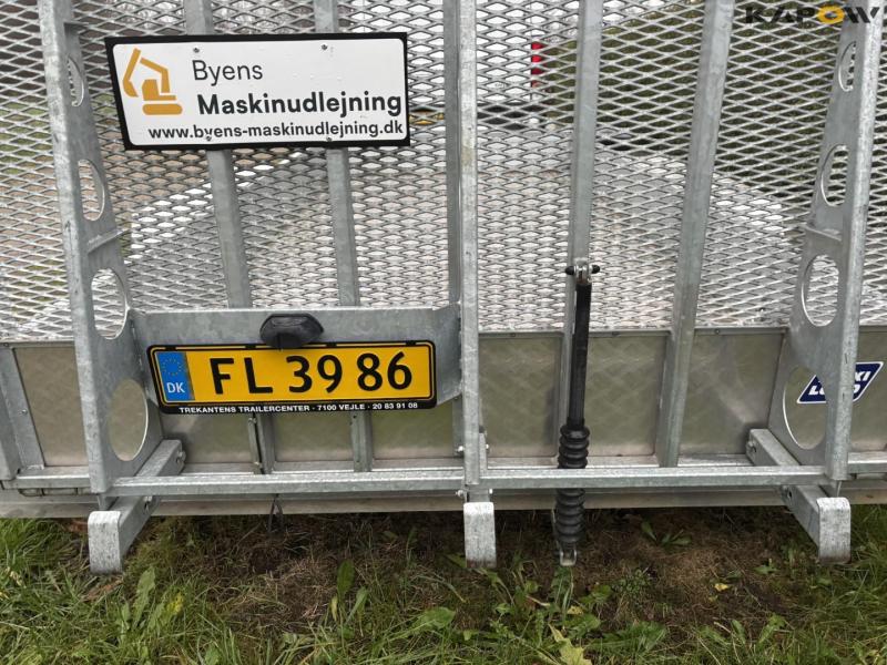 Variant maskintrailer 29