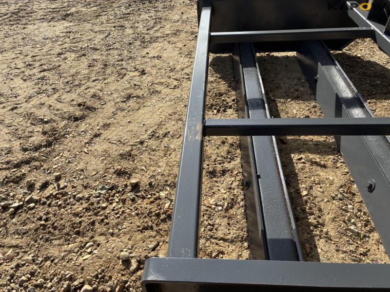 Vejhøvl med Bobcat hitch 9