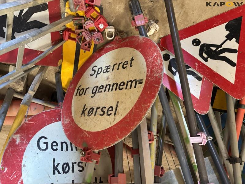 Vejskilte 11