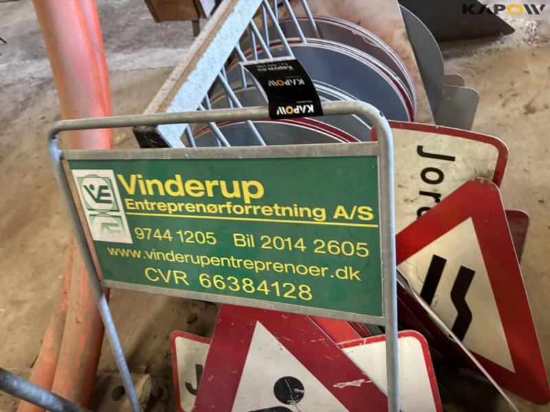 Vejskilte 17