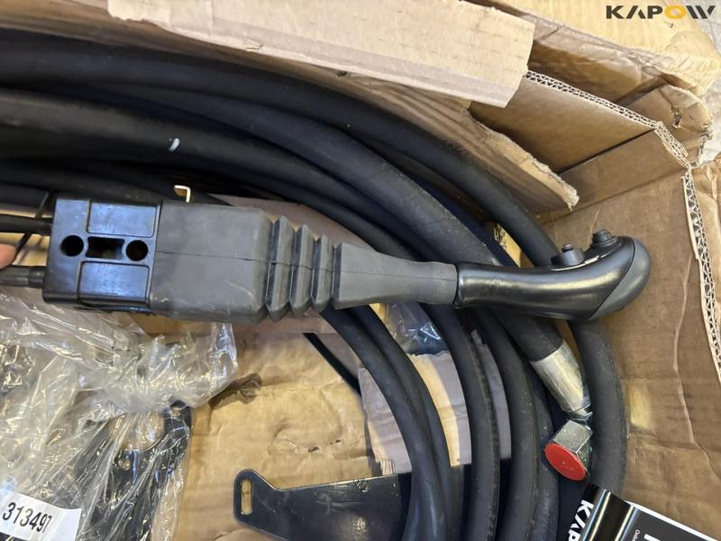 Ventilsæt til frontlæsser 9