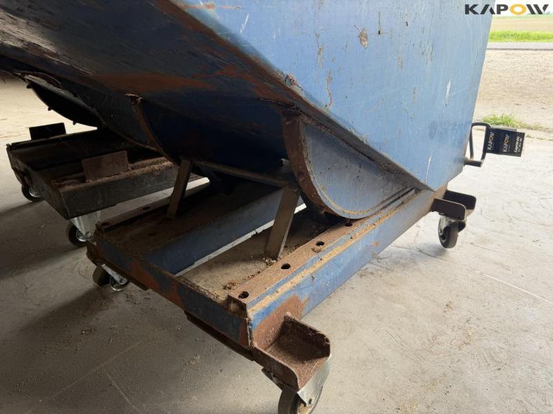 Vippe container 9