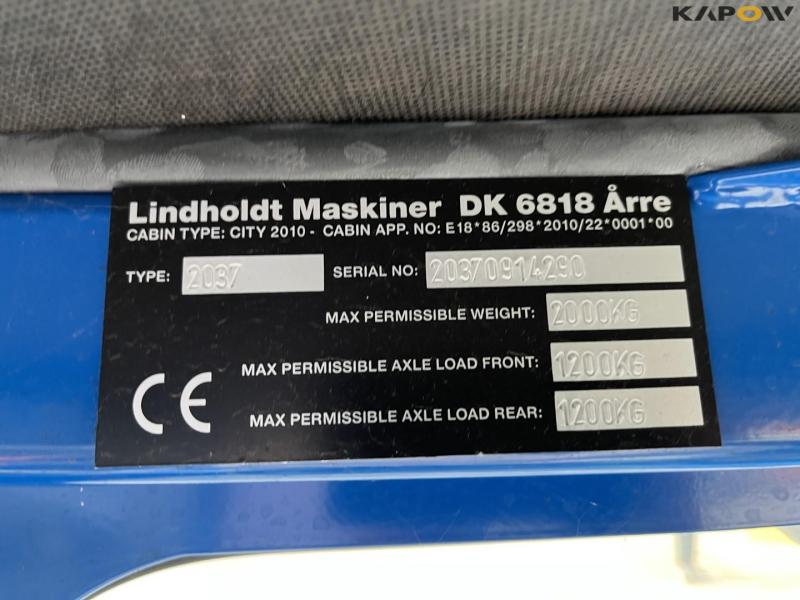 Vitra 2037 redskabsbærer med kost 23