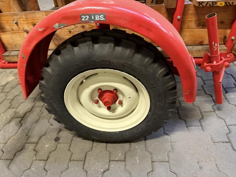 Vogn med siddepladser 15