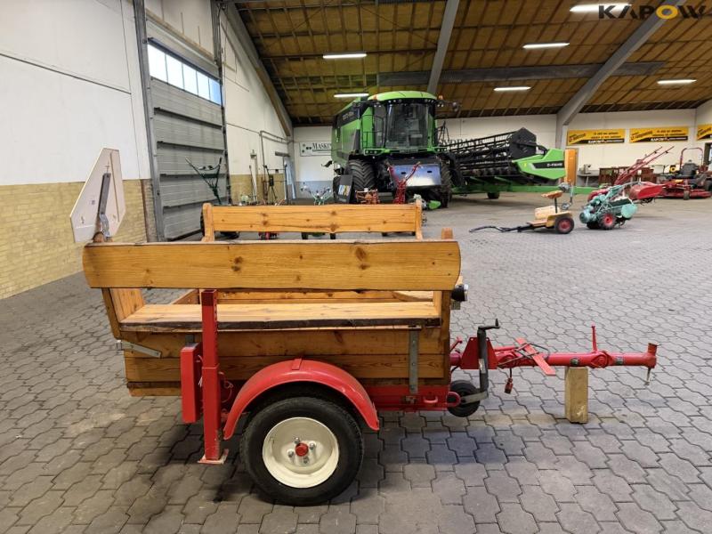 Vogn med siddepladser 4