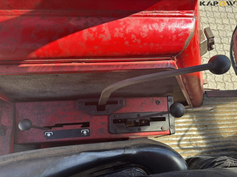 Volvo 2250 traktor 64