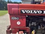 Volvo 2250 traktor 53