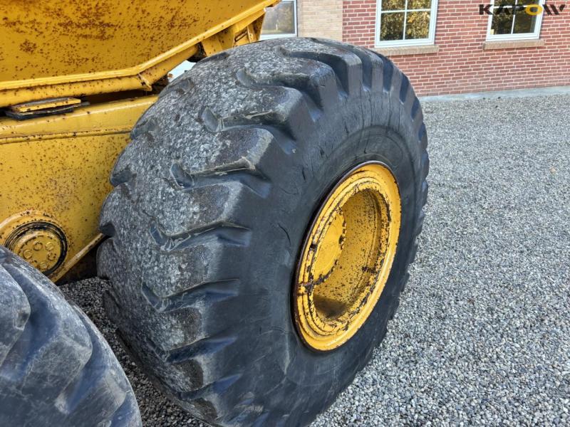 Volvo A25B dumper 6X6 39