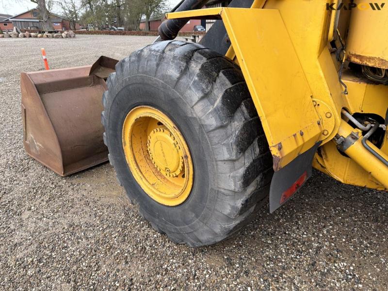 Volvo BM 4400 gummihjulslæsser 46