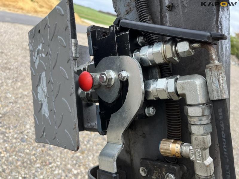 Volvo EC15B minigraver 17