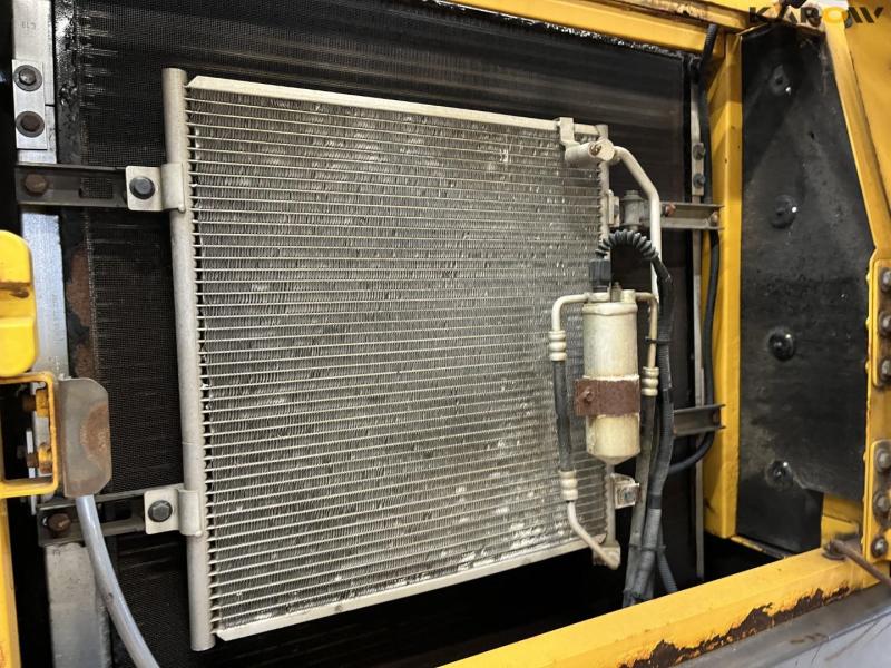 Volvo EC210CL gravemaskine 28