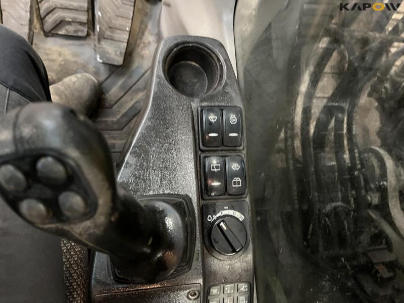 Volvo EC210CL gravemaskine 41