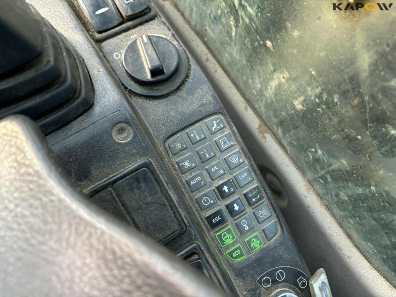 Volvo EC250DL gravemaskine 47