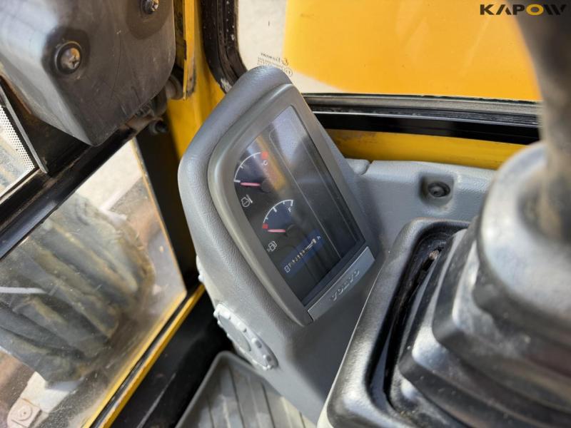Volvo ECR28 gravemaskine 36