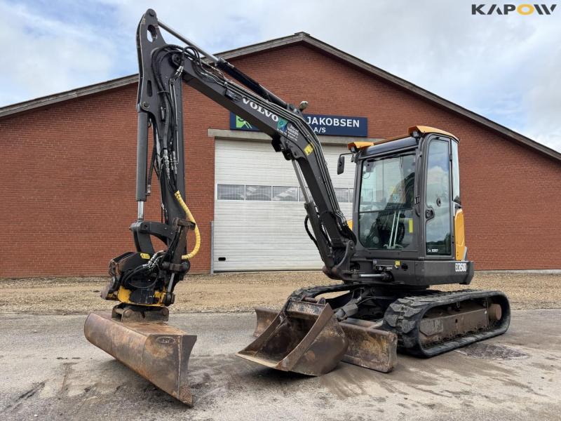 Volvo ECR50D gravemaskine med rotortilt 1