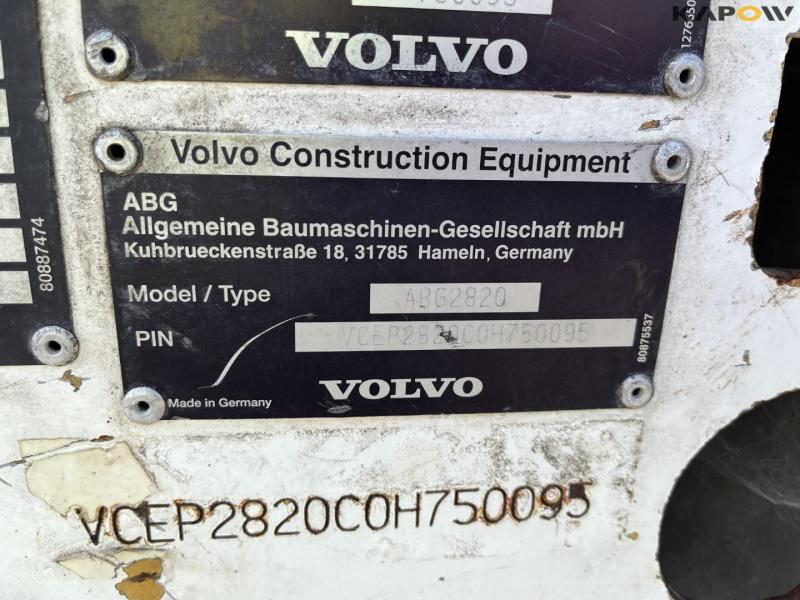 Volvo P2820C asfaltudlægger 33