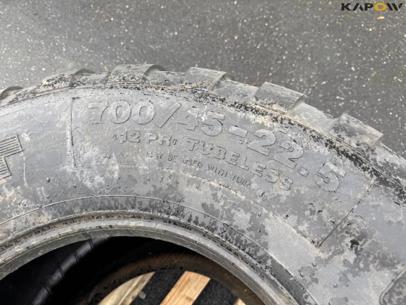 Vredestein 700/45-R22.5 dæk 9