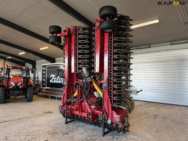 Vredo ZB3 12068 græsnedfælder 1