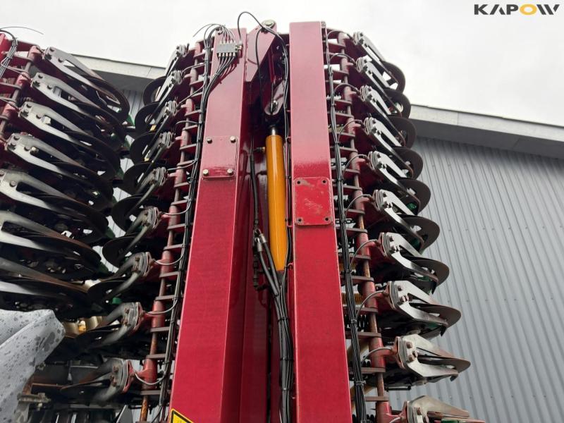 Vredo ZB3-12068 nedfælder 24