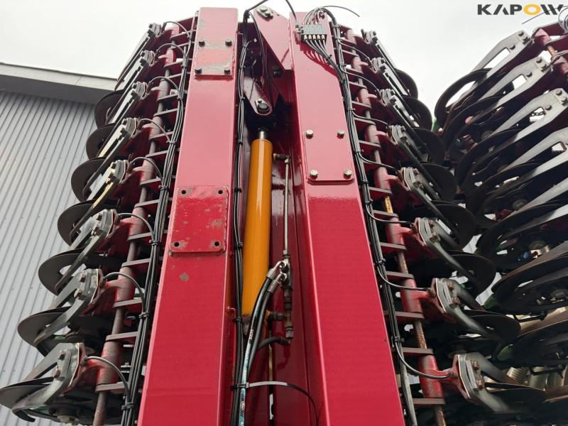 Vredo ZB3-12068 nedfælder 26