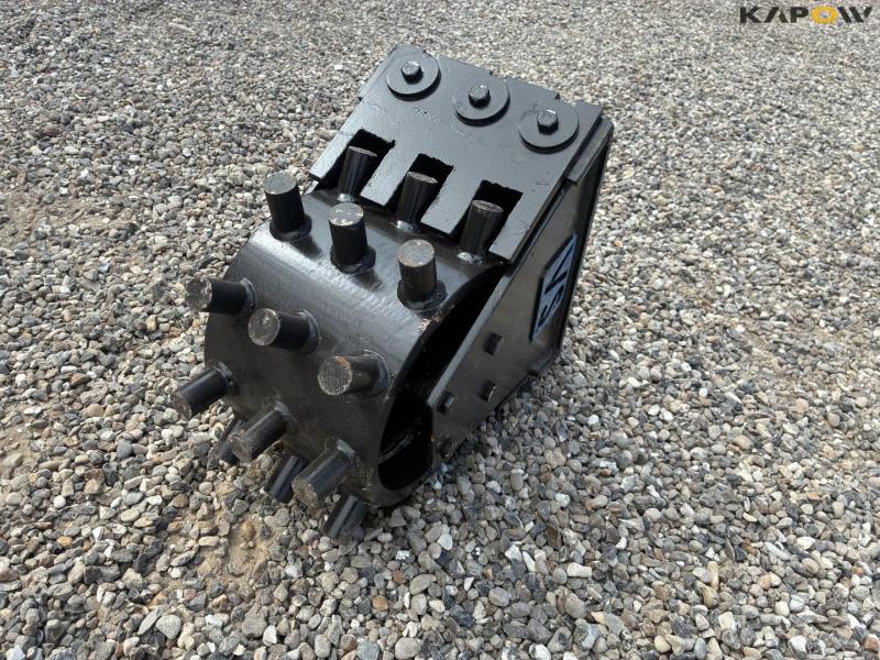 VS Stål kompakthjul 20cm med S30 150 hitch 1