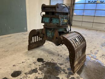 VTN MD 100S sortergrab med  S70 hitch.