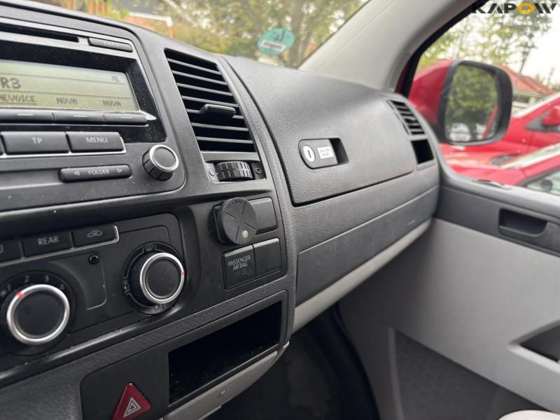 VW Caravelle 2,0 TDI 140 HK 9 pers. bus 73