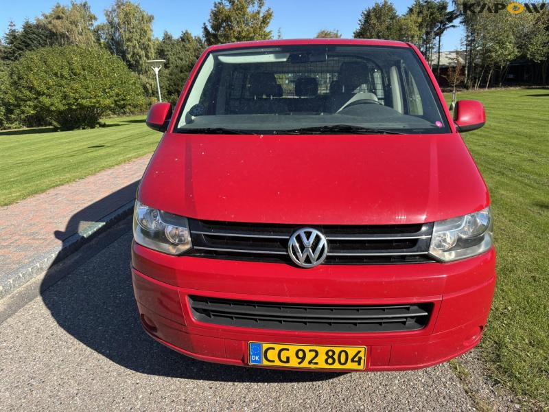 VW Caravelle 2,0 TDI bus 9 personers 2