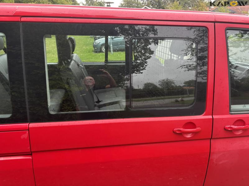 VW Caravelle 2,5 TDI 130 Hk 9 pers. bus 24