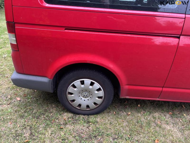 VW Caravelle 2,5 TDI 130 Hk 9 pers. bus 26