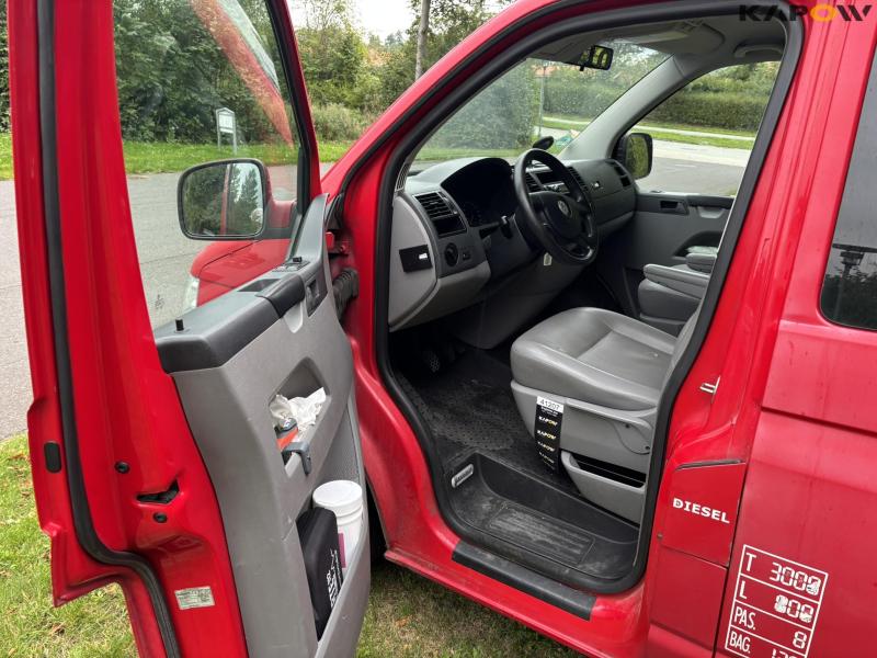VW Caravelle 2,5 TDI 130 Hk 9 pers. bus 60