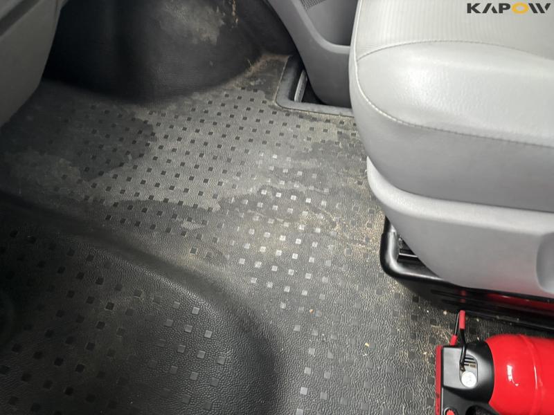 VW Caravelle 2,5 TDI 130 Hk 9 pers. bus 70