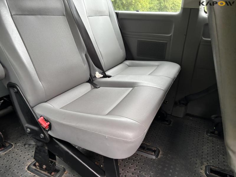 VW Caravelle 2,5 TDI 130 Hk 9 pers. bus 80