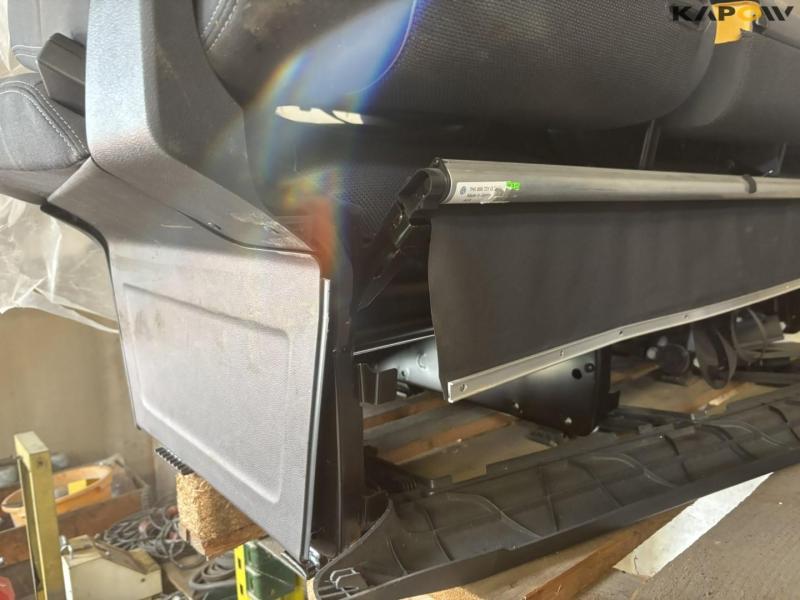 VW Caravelle sæde 7